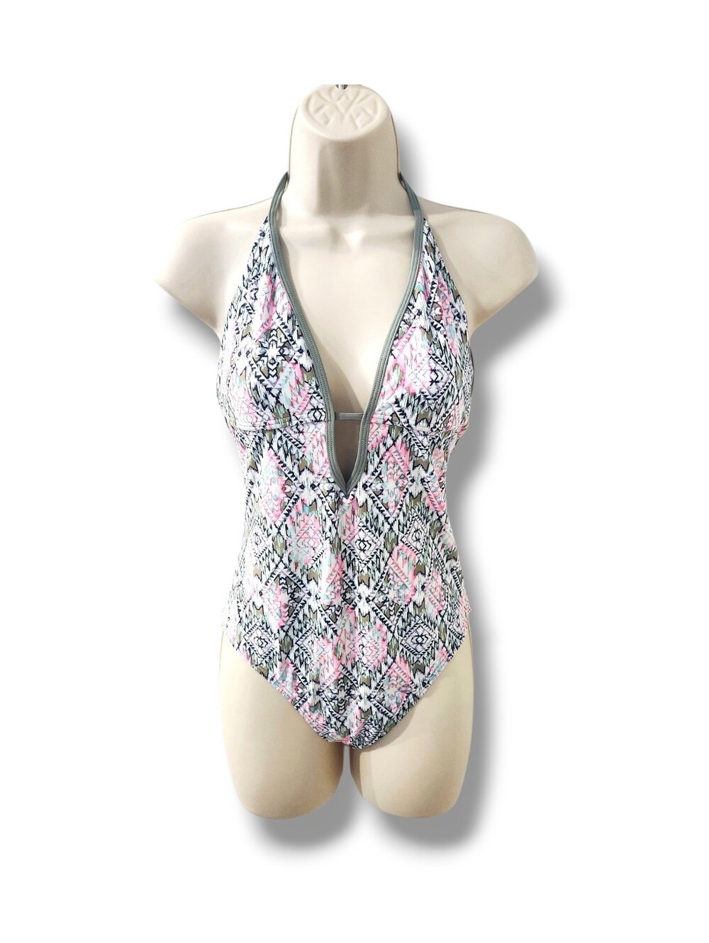 Island Soul One Piece Deep V Halter Swimsuit | Small
